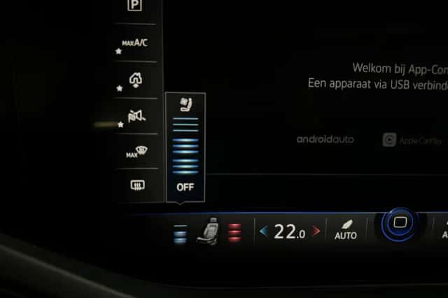 Volkswagen Touareg (2022) thumbnail 30