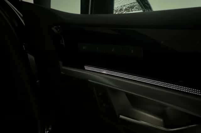 Volkswagen Touareg (2022) thumbnail 41