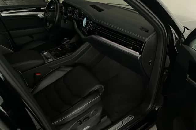 Volkswagen Touareg (2022) thumbnail 42
