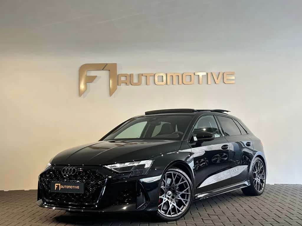 Audi RS3 (2025) — foto 1