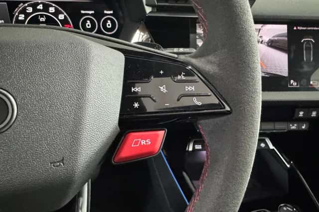 Audi RS3 (2025) thumbnail 14