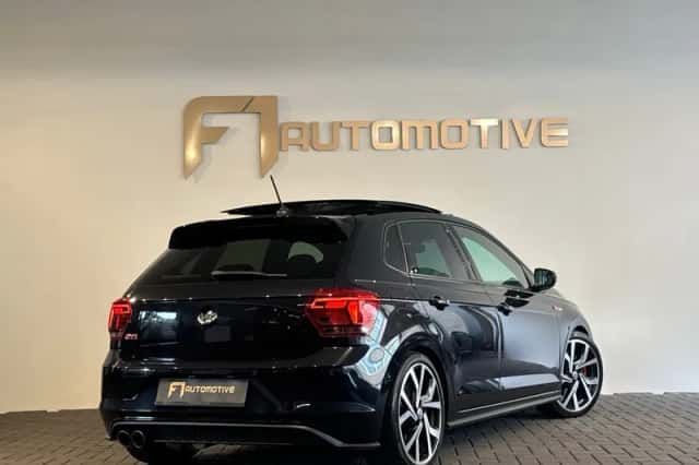 Volkswagen Polo (2019) thumbnail 3