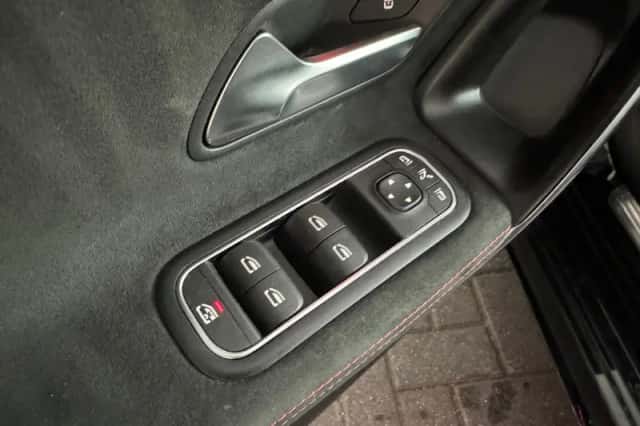Mercedes-Benz A-Klasse (2023) thumbnail 17