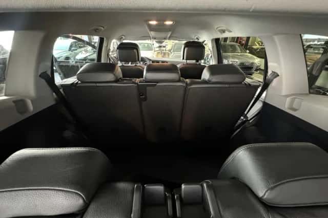 Volkswagen Tiguan (2018) thumbnail 18