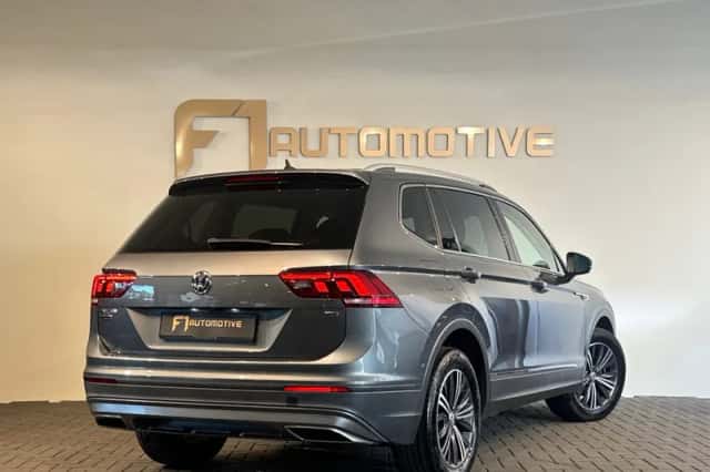 Volkswagen Tiguan (2018) thumbnail 3