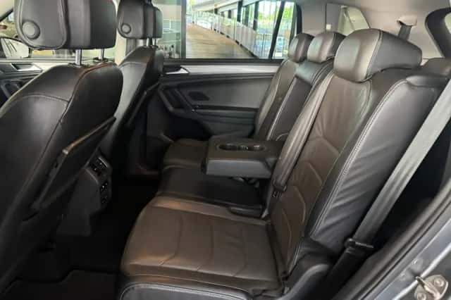 Volkswagen Tiguan (2018) thumbnail 21