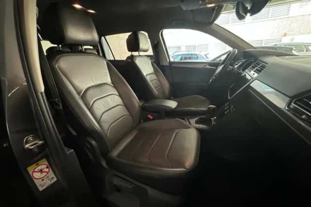 Volkswagen Tiguan (2018) thumbnail 23