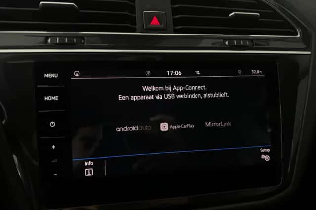 Volkswagen Tiguan (2018) thumbnail 28