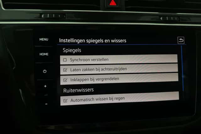 Volkswagen Tiguan (2018) thumbnail 35