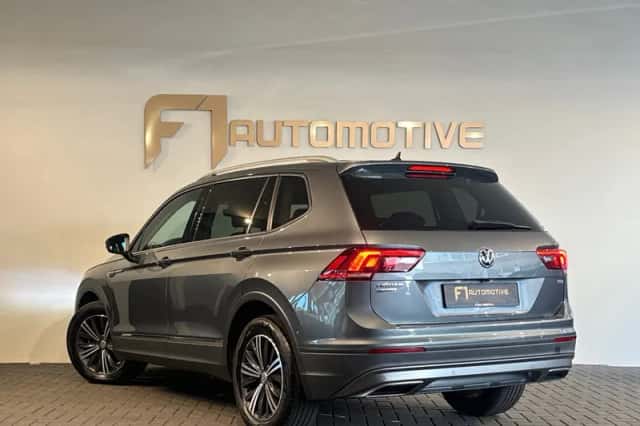 Volkswagen Tiguan (2018) thumbnail 8