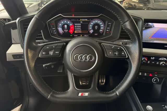 Audi A1 (2019) thumbnail 12