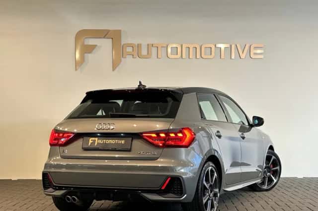 Audi A1 (2019) thumbnail 3