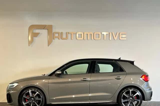 Audi A1 (2019) thumbnail 9