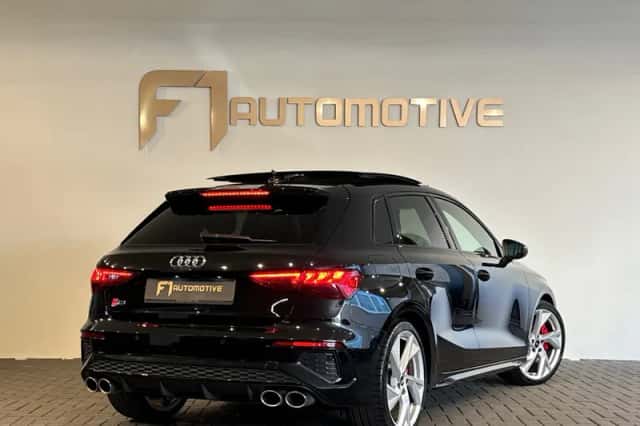 Audi S3 (2022) thumbnail 3