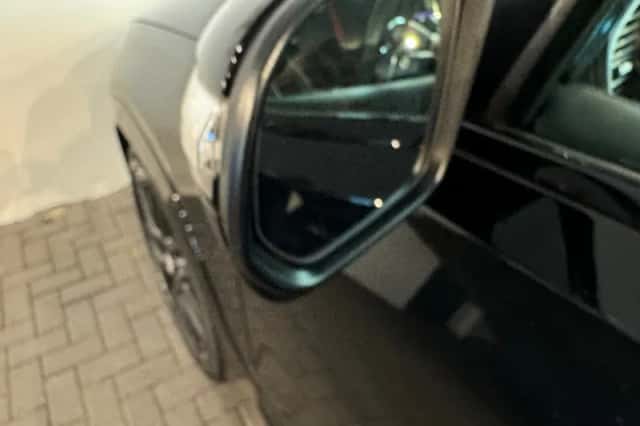 Mercedes-Benz GLE (2022) thumbnail 21