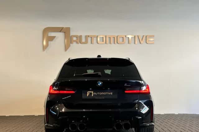 BMW M3 (2023) thumbnail 11