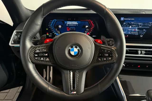 BMW M3 (2023) thumbnail 16