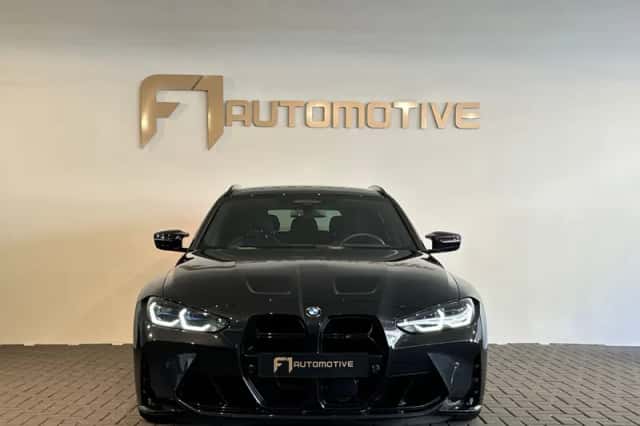 BMW M3 (2023) thumbnail 9