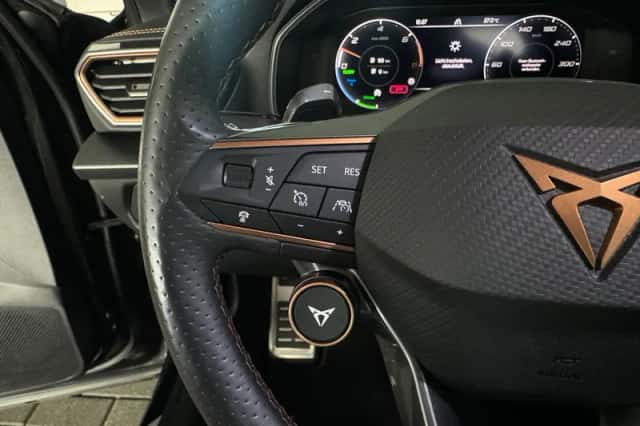CUPRA Formentor (2022) thumbnail 15