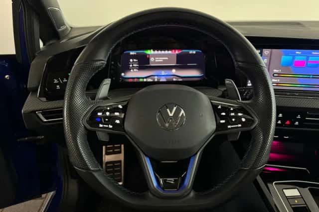 Volkswagen Golf (2023) thumbnail 13