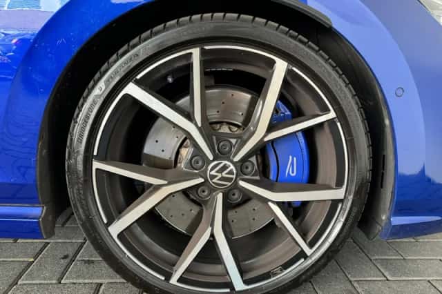 Volkswagen Golf (2023) thumbnail 27