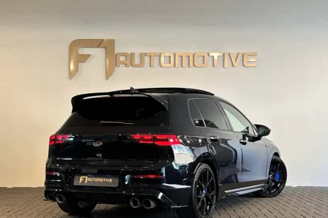 Volkswagen Golf (2021) thumbnail 3