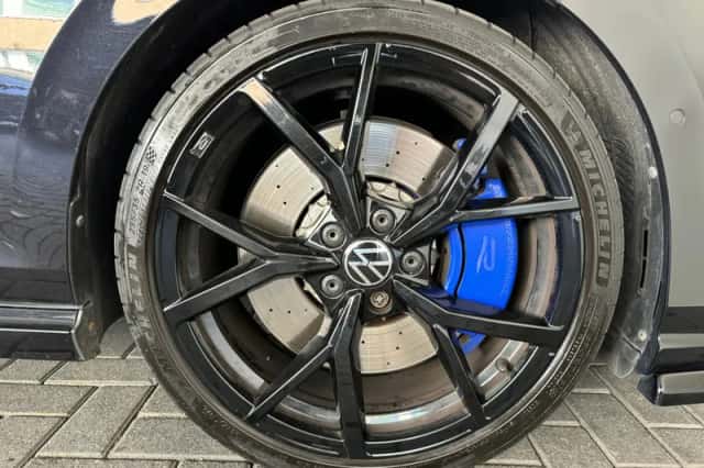 Volkswagen Golf (2021) thumbnail 25