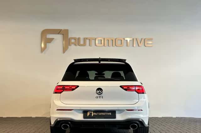 Volkswagen Golf (2021) thumbnail 11