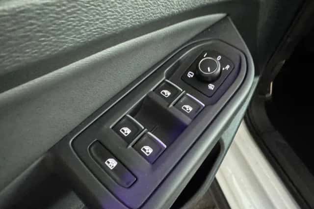 Volkswagen Golf (2021) thumbnail 19