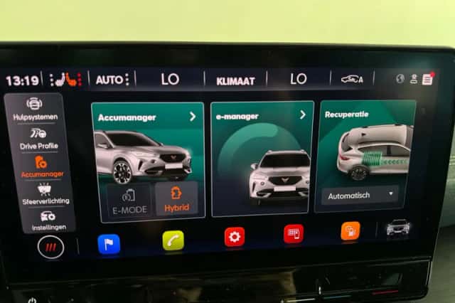 CUPRA Formentor (2022) thumbnail 27