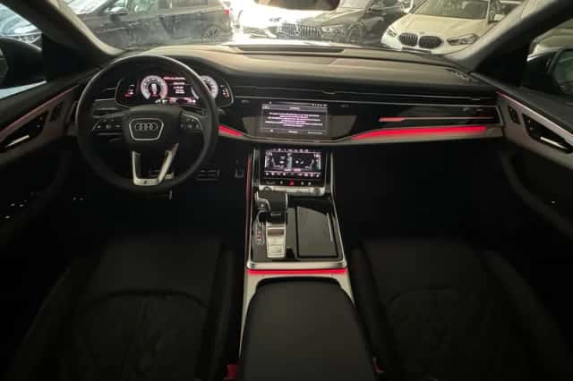 Audi Q8 (2023) thumbnail 4