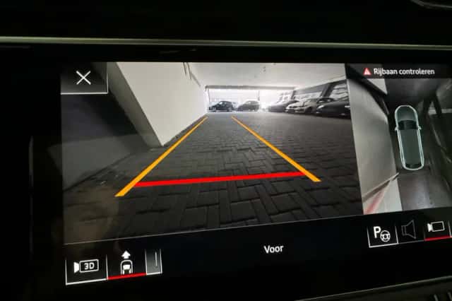 Audi Q8 (2023) thumbnail 36