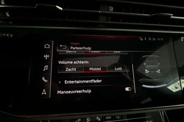 Audi Q8 (2021) thumbnail 30
