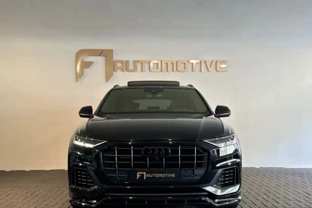 Audi Q8 (2021) thumbnail 9