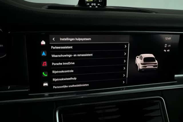 Porsche Panamera (2024) thumbnail 37