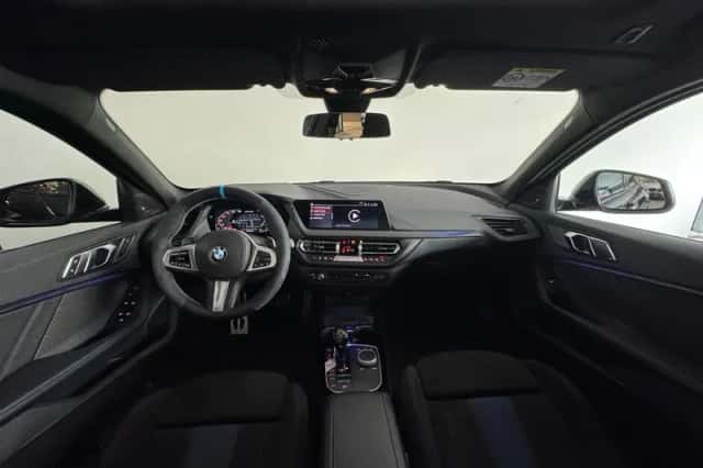 BMW 1-Serie (2022) thumbnail 4