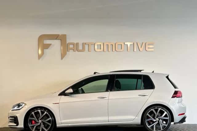 Volkswagen Golf (2018) thumbnail 10