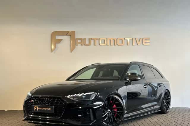 Audi RS4 (2020) thumbnail 1