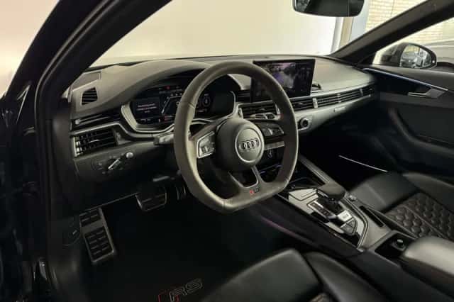 Audi RS4 (2020) thumbnail 5
