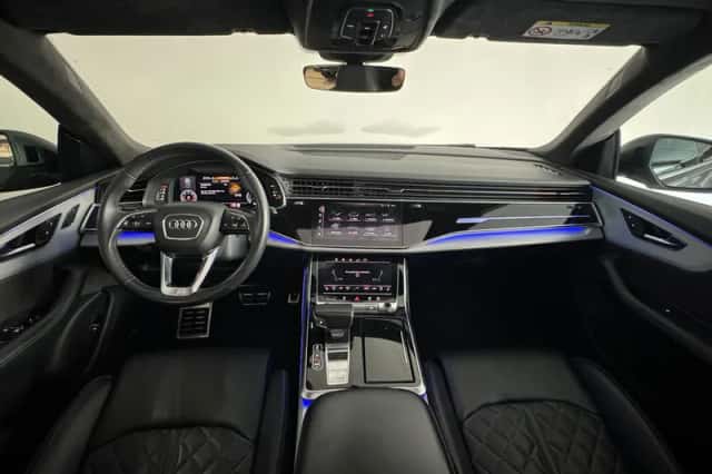 Audi Q8 (2019) thumbnail 4