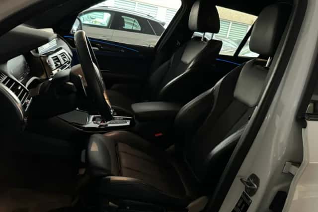 BMW X3 (2021) thumbnail 6