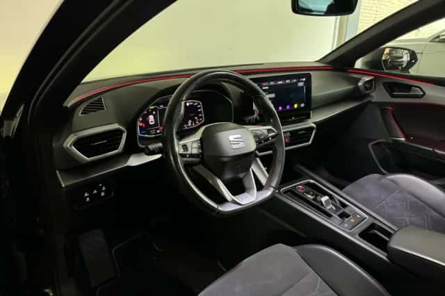 SEAT Leon (2021) thumbnail 6