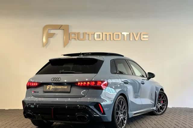 Audi RS3 (2025) thumbnail 3