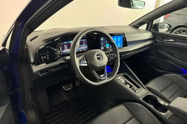 Volkswagen Golf (2021) thumbnail 5