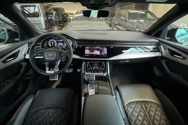 Audi Q8 (2025) thumbnail 4