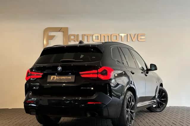 BMW X3 (2022) thumbnail 3