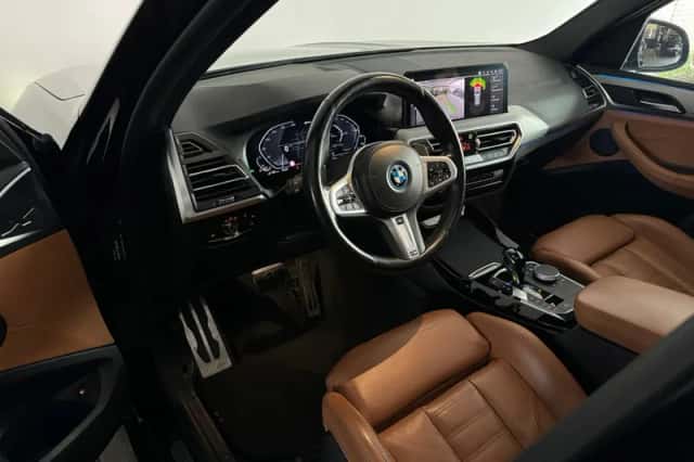 BMW X3 (2022) thumbnail 5