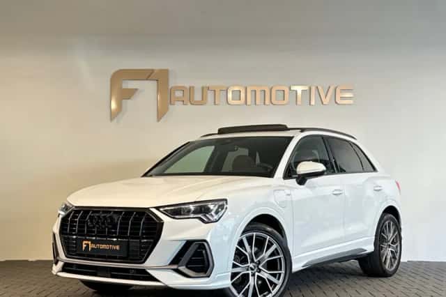 Audi Q3 (2022) thumbnail 1