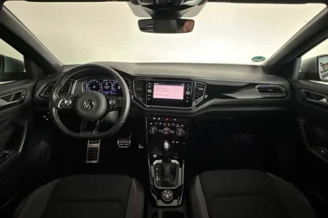 Volkswagen T-Roc (2022) thumbnail 4