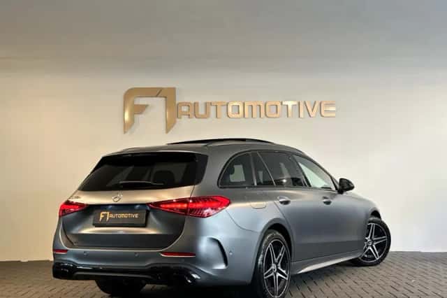 Mercedes-Benz C-Klasse (2023) thumbnail 3